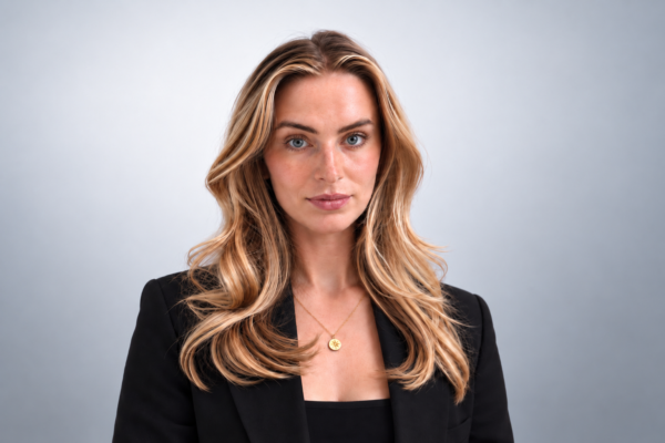 Claudia-Lauren Williams